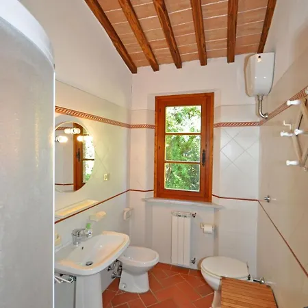 Sleeps 6 Pool Wifi